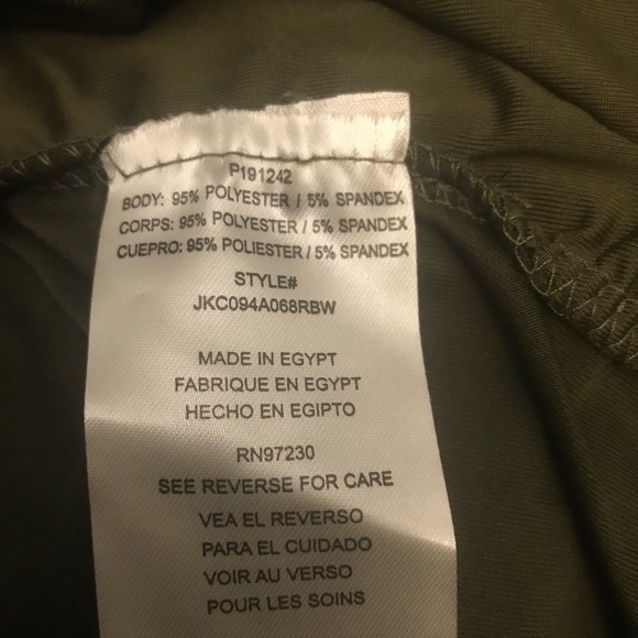 MWT Super Soft Fitted Square Neck Top - Picture 7 of 16